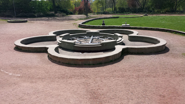 Brunnenanlage „Die Fünf Erdteile“ in Chemnitz